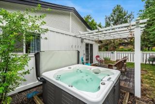 Branch & Thistle, 20 Min to Mt Bachelor & Hot Tub - 6