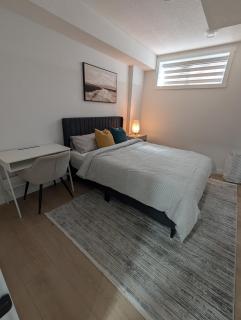 Granny's Hug, a cozy 2 Bedroom Basement Suite - 1