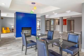 Baymont Inn - 1