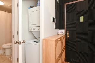 Prime West Village Hideaway Studio - Walk Everywhere - 2