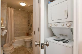 Prime West Village Hideaway Studio - Walk Everywhere - 1