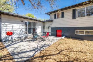 Spacious Pet-Friendly Retreat 4BR Grill 5 Beds - 5