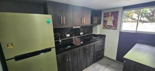Luxuty Suite #9 JACUZZI n Bath - 4