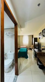 Quarto Mobiliado no Hotel Go Inn Taguatinga com Wi-Fi, Ar Condicionado e Estacionamento Grátis - 2