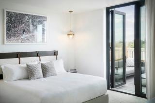Halcyon, a hotel in Cherry Creek, Denver - 1