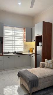 JJ Apartments Dar es slaam - 4
