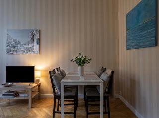 Urban Chic - 10 People - City Center -Nowy Swiat - Varsovie - 8