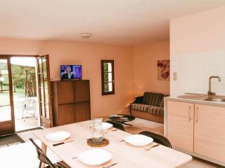 Family Chalet by Moncontour Lake - Moncontour - 8