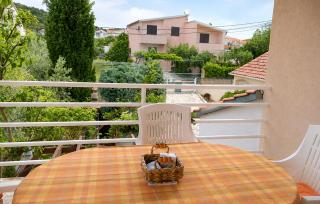 Stunning Apartment In Kukljica With Wifi - 1