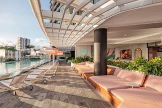 2BR Resort Style Apartment with Panoramic Views - Gold Coast - 3