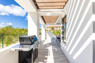 Bougain Villa | New Luxury Villa Near Grace Bay - 6