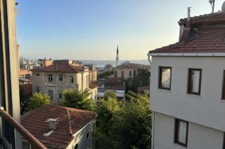 Sunny Studio near Old Town - 0