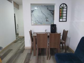 Hermoso Apartamento Recién Remodelado Con La Mejor Ubicación - 3