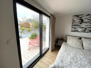 Premium Holiday Home, Pink Granite Coast - 2