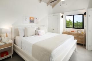 NEWLY RENO 2Br Ocean Front Luxury villa - 7