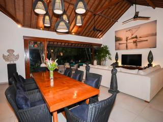 Canggu, villa santai, 3 bed, swimming pool jacuzzi - 8