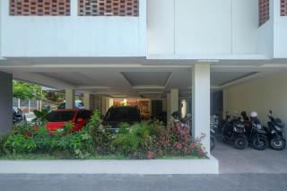 Urbanview Hotel Nardis Living near UMY - 5