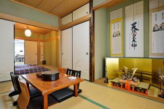 Guest House TIHARU 6bedrooms12people max and Straight to USJ and Near the hot spring - 6