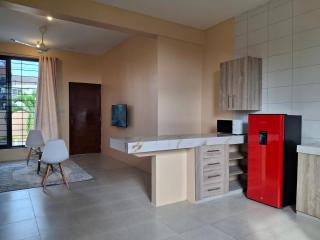 Stunning 2BR in Dar Beach, Dining, Transit Nearby apt 6 - 4