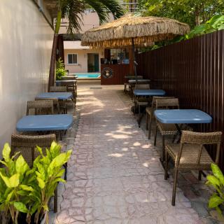 Iwayan Beach Resort - 4