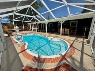 Stylish Sarasota Escape Near Siesta Key & Downtown - 8