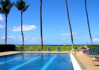 Waiohuli Beach Hale #B-205 Oceanfront View, Remodeled, Steps to Ocean, A/C - 1