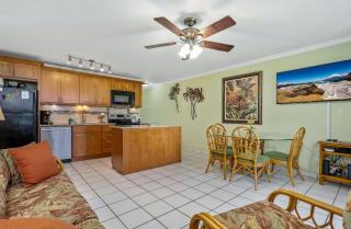 Waiohuli Beach Hale #C-112 Oceanfront Complex with Ocean Views Ground Floor - 6