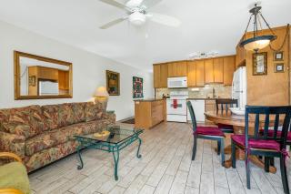 Waiohuli Beach Hale #D-119 Ground Floor Unit, Great Rates Oceanfront Complex - 5