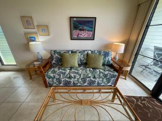 Waiohuli Beach Hale #D-127 Direct Oceanfront Complex in Kihei, Steps to Beach - 8