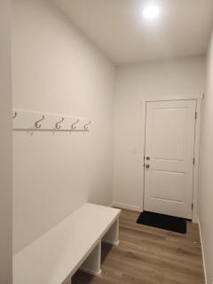 Edmonton New Build Retreat Near Parks & Trails - 1