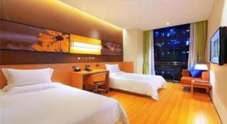 IU Hotel·Tianjin Binhai New District Yanghuo Market - 0