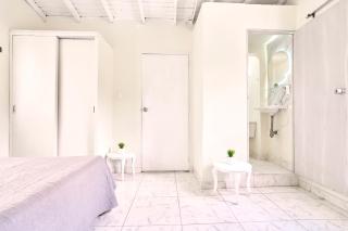 El Poblado Room #5 with Private Bathroom in Shared Apartment - 3