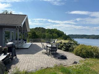 Cabin With Views Over The Sannesfjord - 0