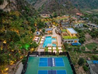Retreat Valley Sena Cat Ba - 4
