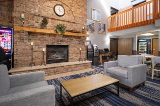 AmericInn by Wyndham Baldwin - 6