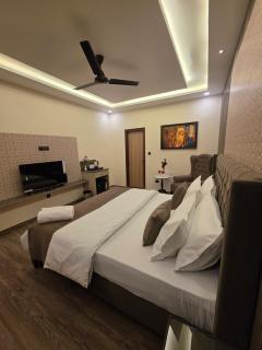 The Royal Palace Inn - 5