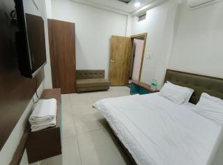 Hotel Nandi Shree - 2