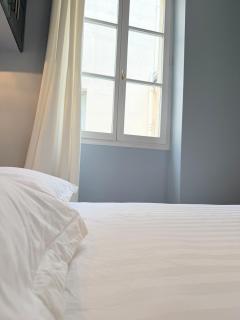 Paris Marais Hideaway - 2