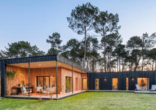 Modern Villa with Large Garden close to sea and forest - 0