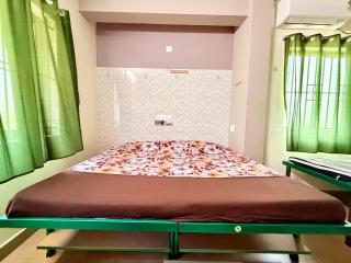 Aravind Guest House - 2