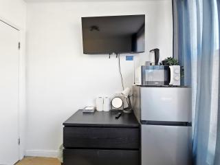 Cozy Rooms in Wimbledon near Colliers Wood - 5