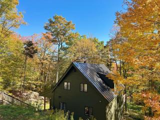 The Powder House home - 8