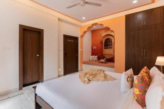 Fateh shores Home with breakfast and parking near fateh sagar lake - 4