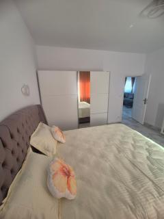 Apartamente 2026 - 8
