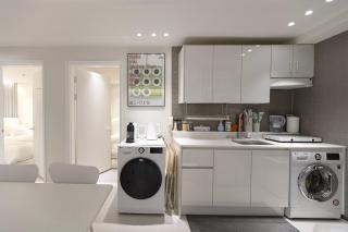 STILL TIME Bright 3 Bedroom Apartment with 2 Baths near Myeongdong Station - 4
