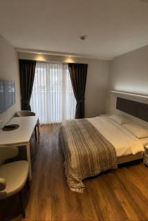 Alliance Palace Lavish Sea View Aparthotel - 5