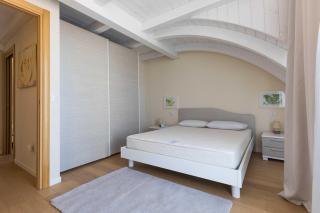 TASSO CON AMPIO TERRAZZO - 1