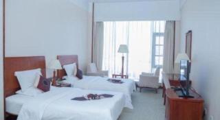 Kunming Plateau Pearl Hotel - 1