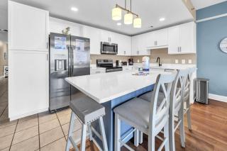 Laketown Wharf 903 - 2