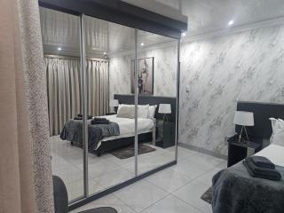 Blissful Stay and Spa - 4